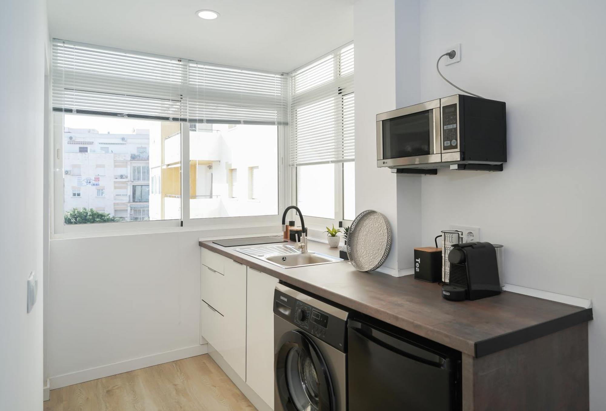 Nomad Malaga - Chic Apartament Center Торремолінос Екстер'єр фото