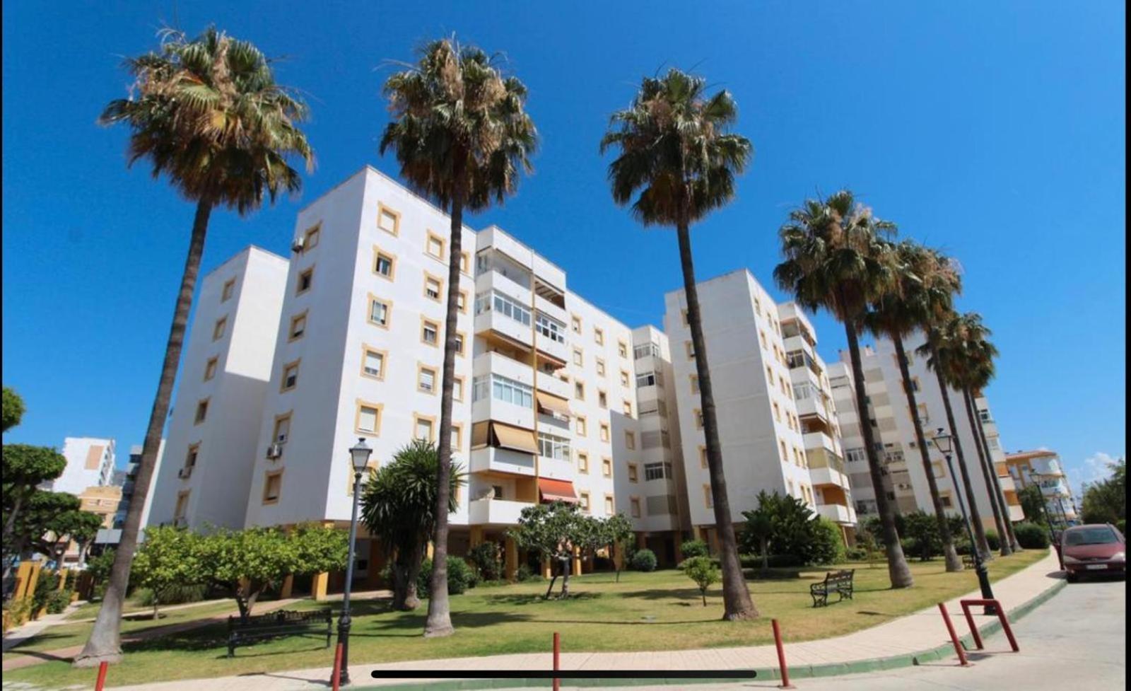 Nomad Malaga - Chic Apartament Center Торремолінос Екстер'єр фото